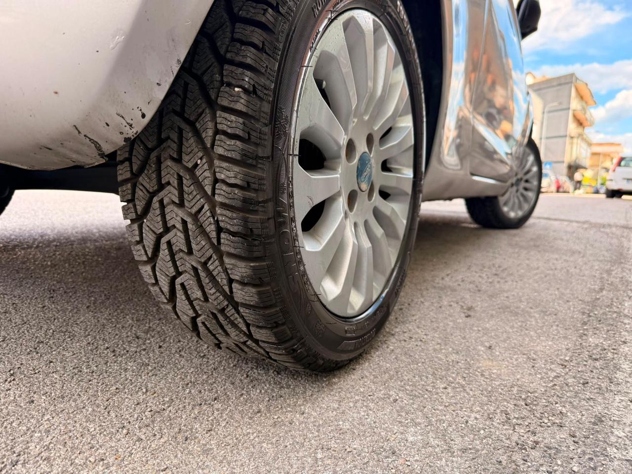 Ford Ka Ka+ 1.2 8V 69CV Titanium Business