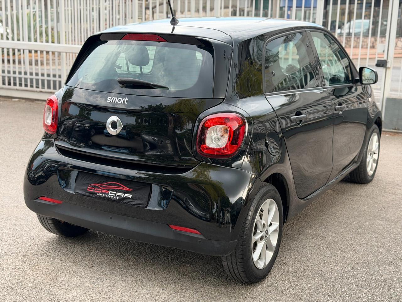 Smart ForFour 70 1.0 GPL Passion NAVI