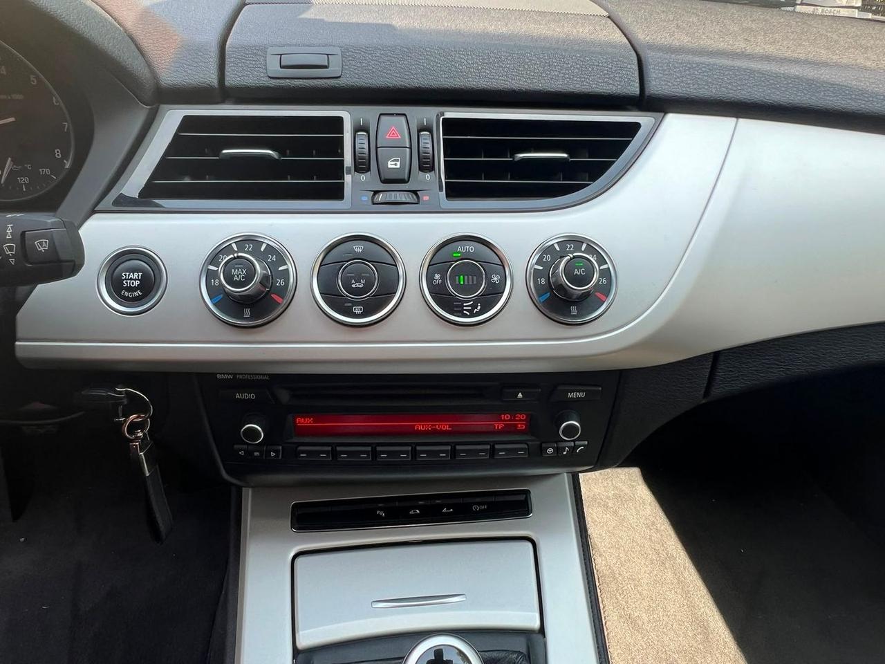 Bmw Z4 s-drive 18i #11409