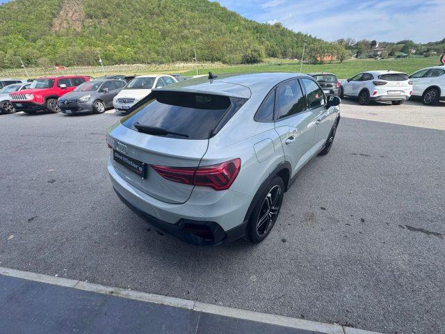 AUDI Q3 SPB 35TDI S-tronic Identity Black S-line SPORTBACK