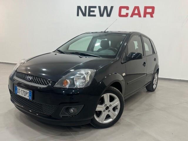 Ford Fiesta 1.2 16V 5P GHIA (55kw)