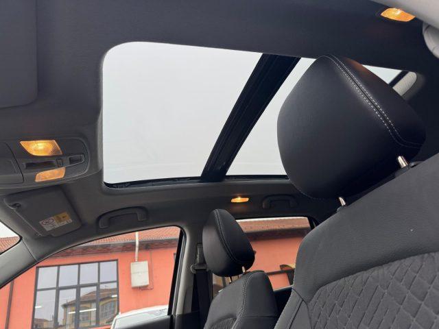 SUZUKI Vitara 1.5 140V Hybrid A/T Starview