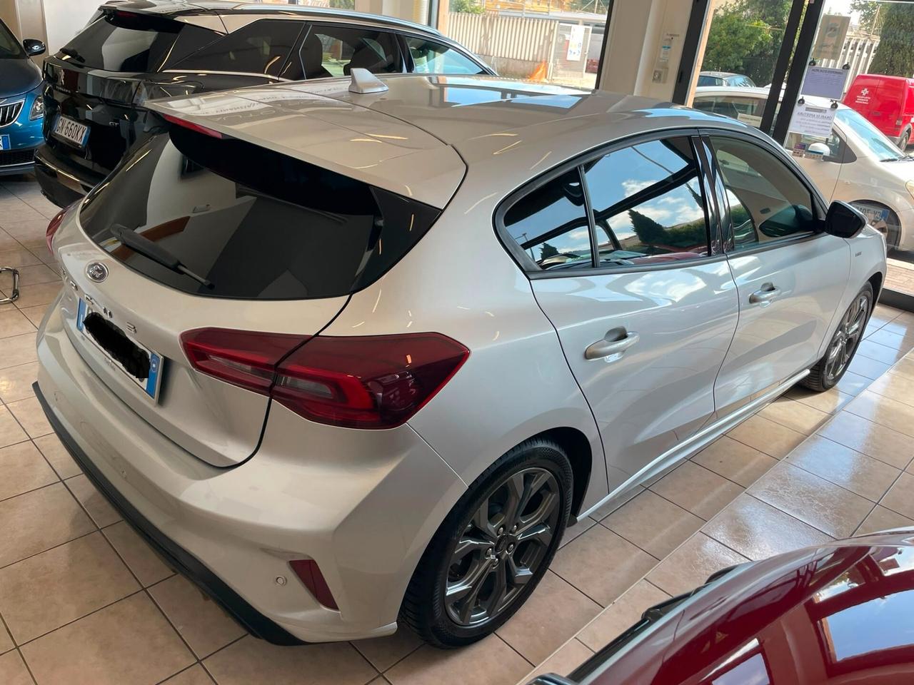 Ford Focus 1.0 EcoBoost Hybrid 155 CV Powershift 5p. ST-Line