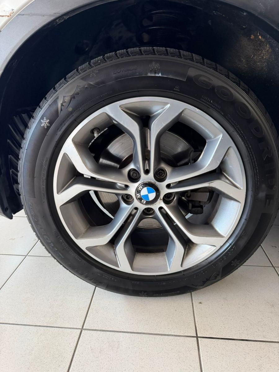 BMW - X3 - xDrive20d xLine