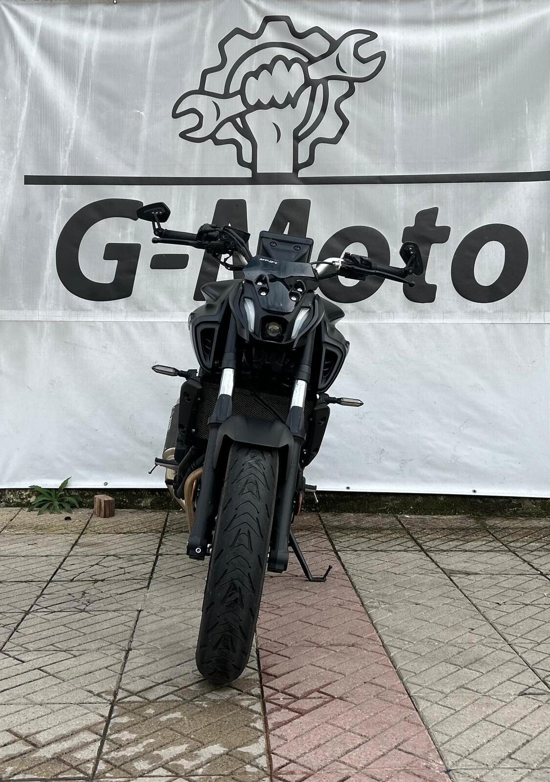 YAMAHA MT-07 MT07 NAKED GMOTO COSENZA
