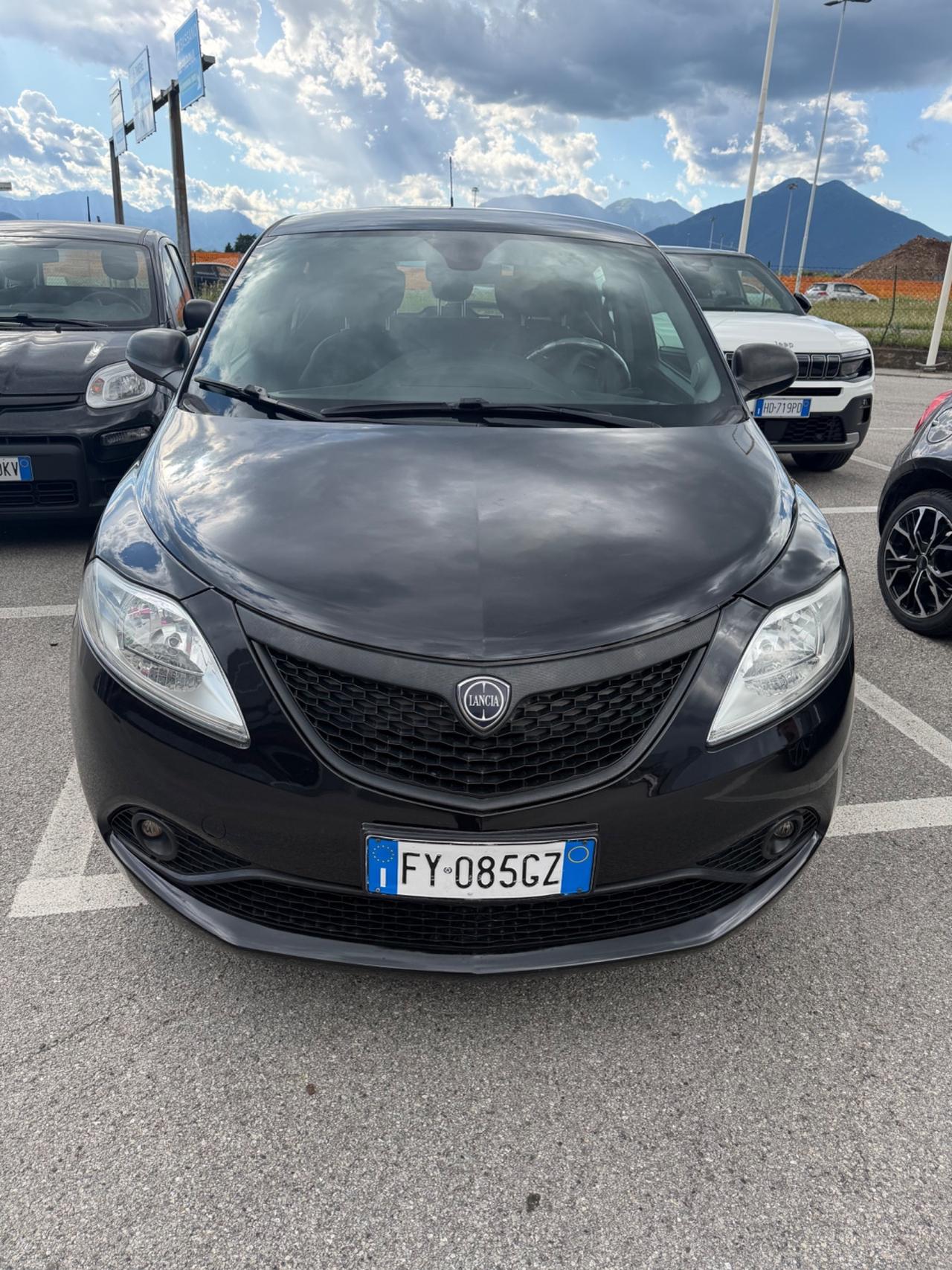 Lancia Ypsilon 1.2 69 CV 5 porte S&S Elefantino Blu