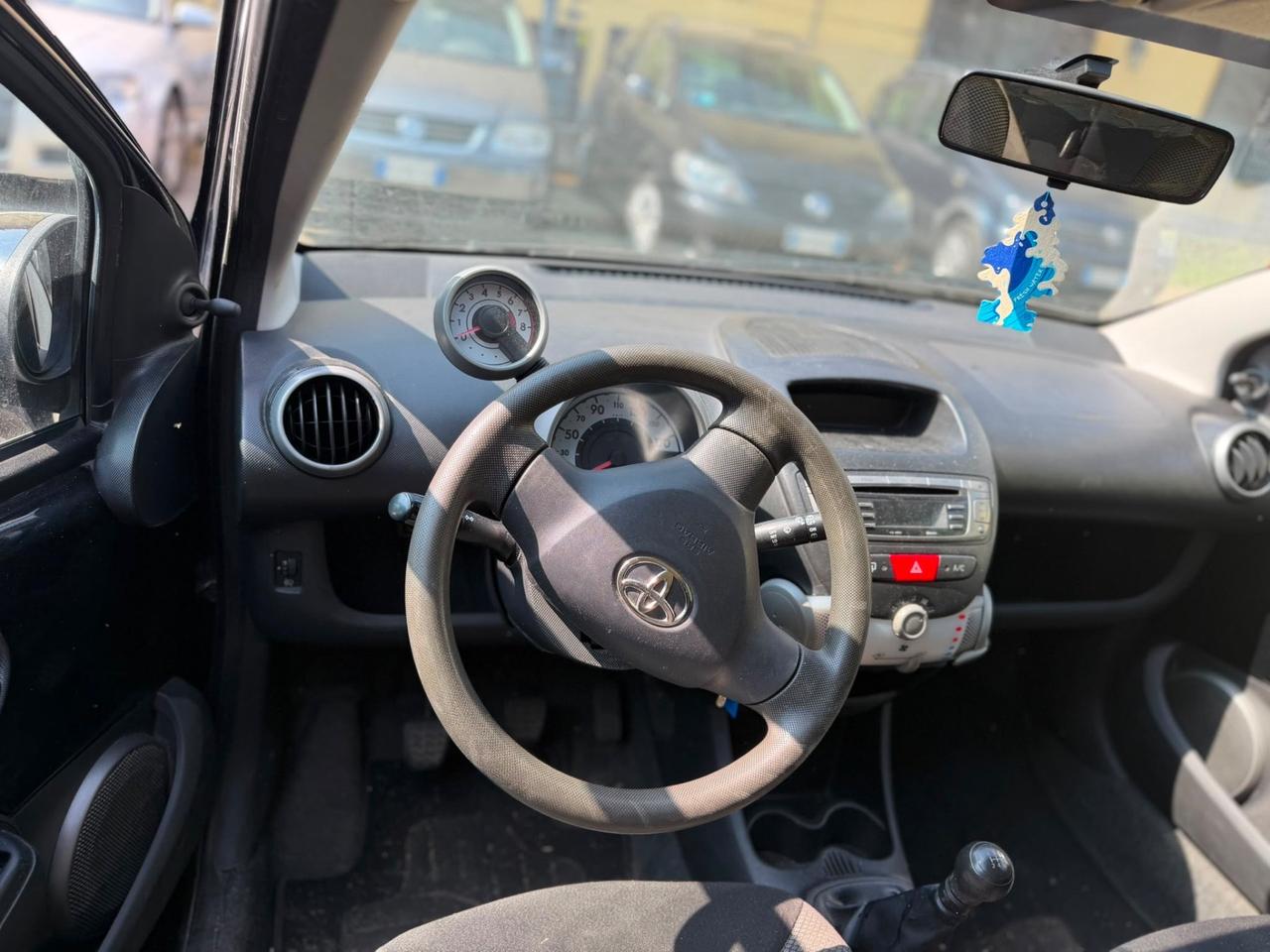 Toyota Aygo 1.0 12V VVT-i 5 porte Lounge Connect MMT