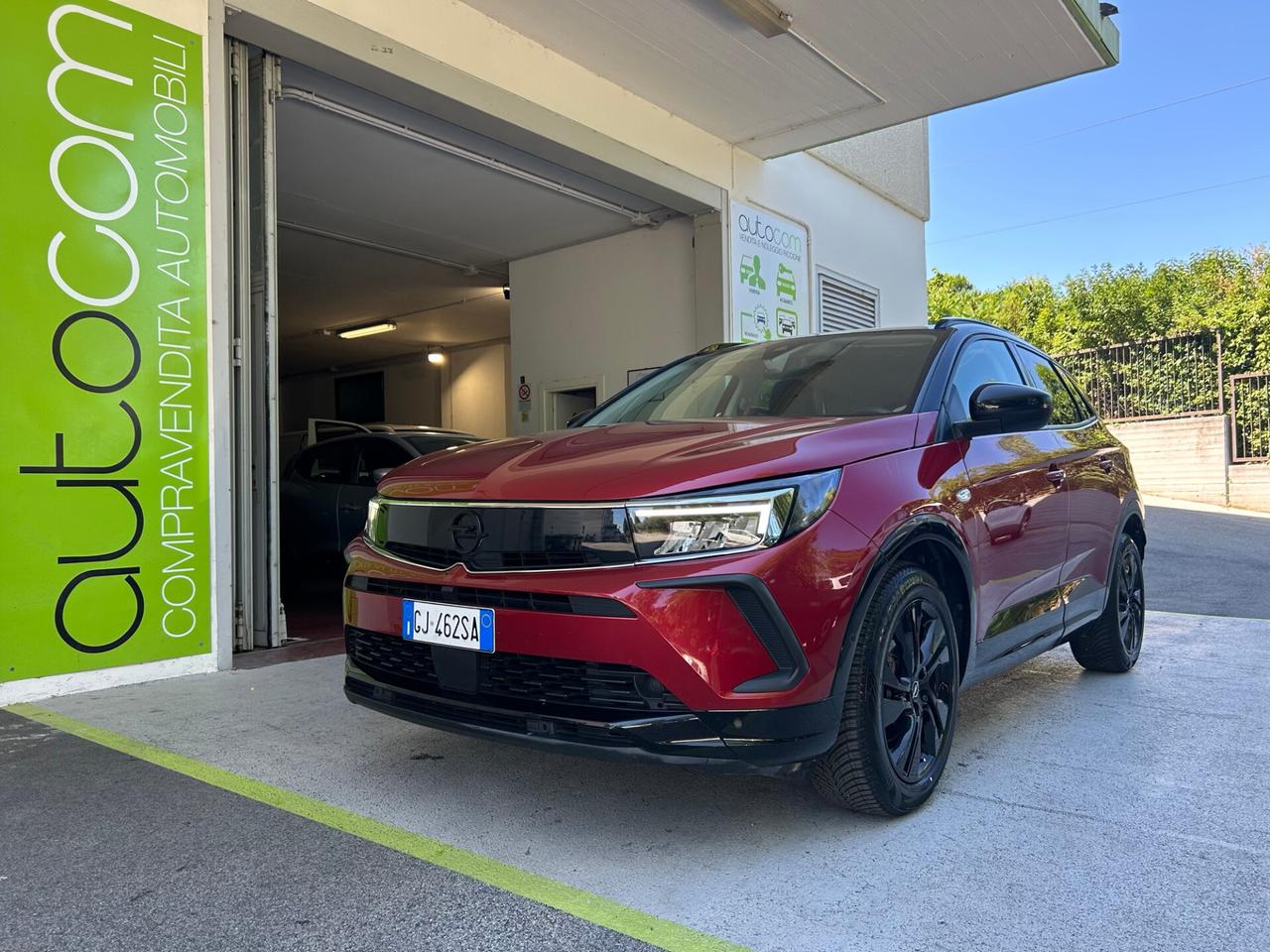 Opel Grandland 1.2 GSLine AT8 ACC GARANZIA 24 MESI
