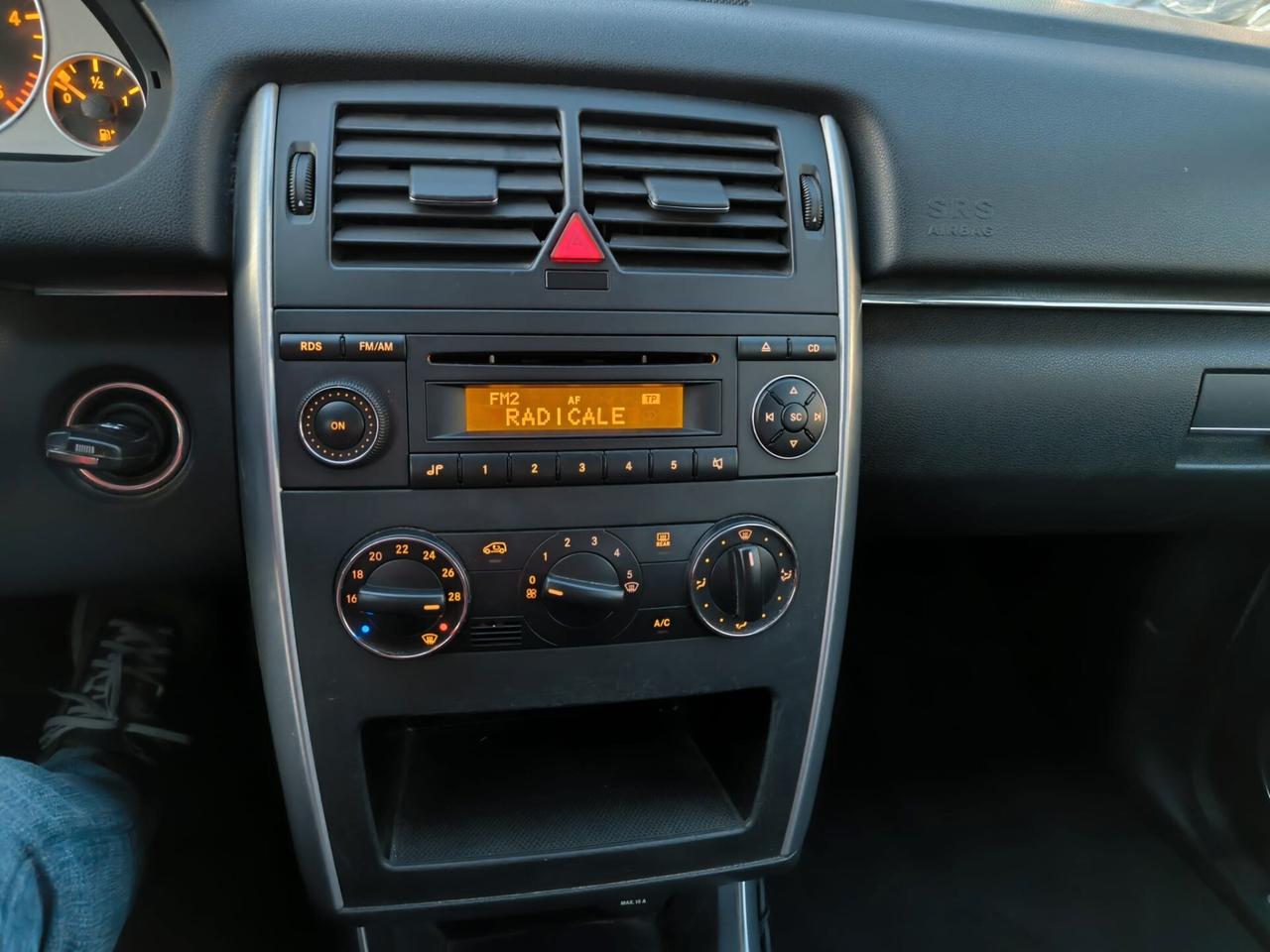 Mercedes-benz B 180 CDI Premium