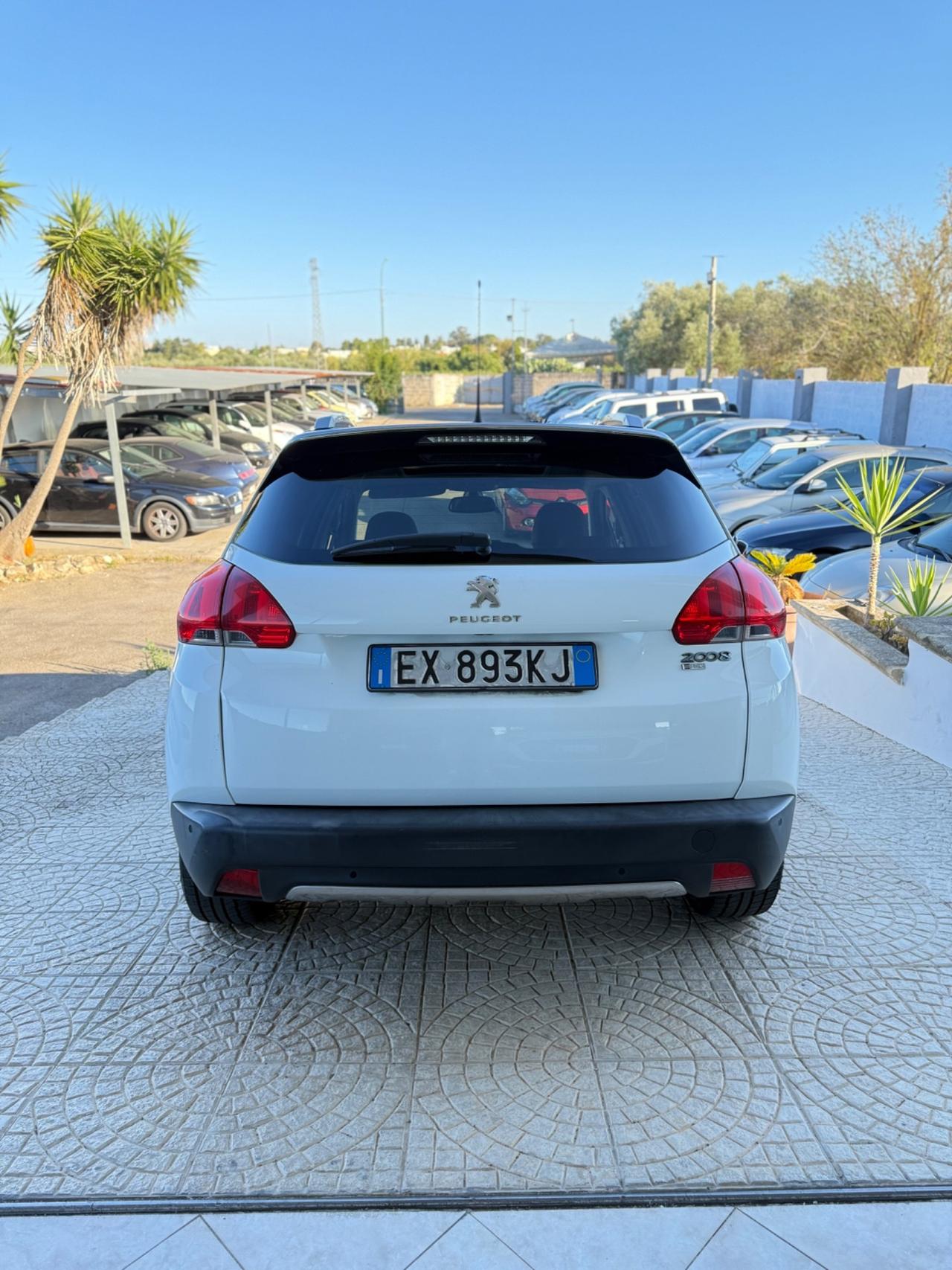 Peugeot 2008 1.6 e-HDi 92 CV Stop&Start Urban Cross