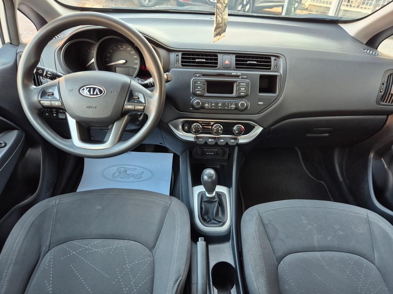 Kia Rio 1.1 CRDi WGT 5p. LX UNIPRO 22