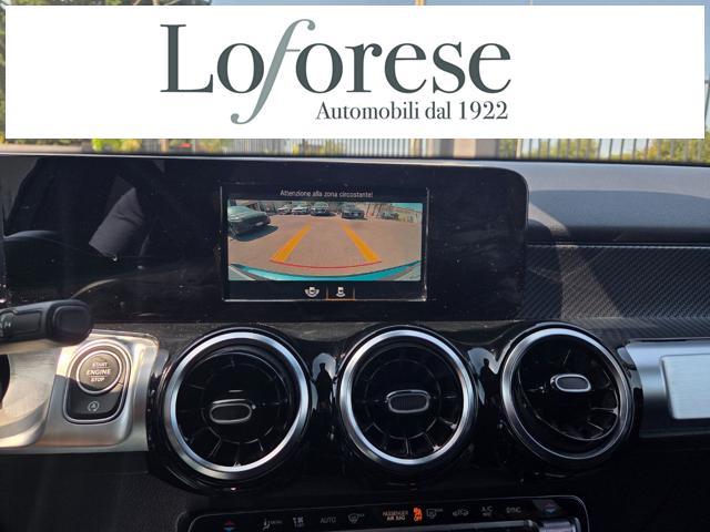 MERCEDES-BENZ GLB 180 d Automatic Premium