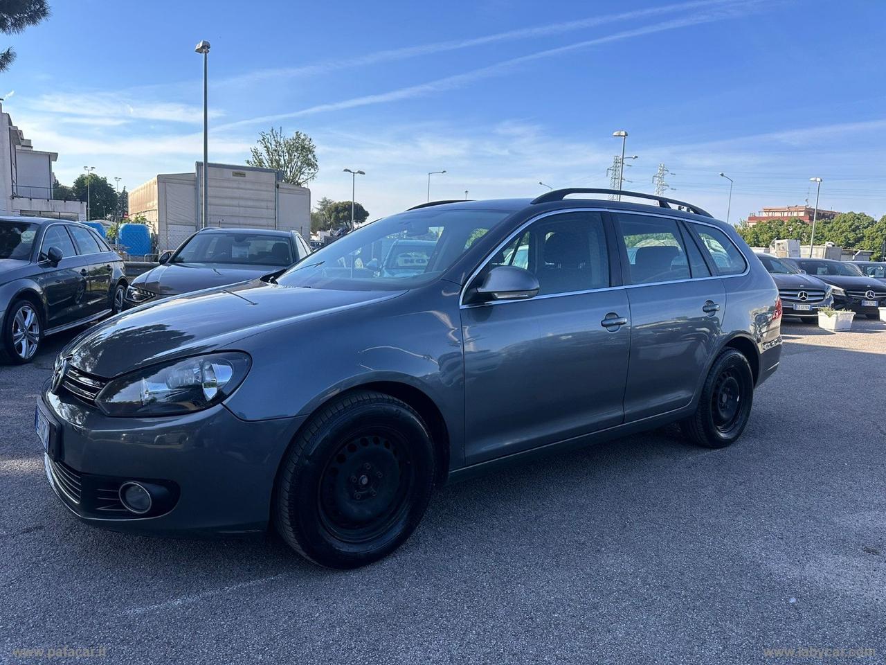VOLKSWAGEN Golf Variant 1.6 TDI DPF Highline