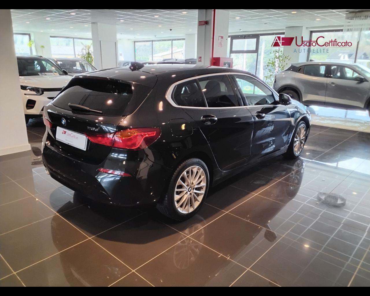 BMW 116d 5p. Business Advantage