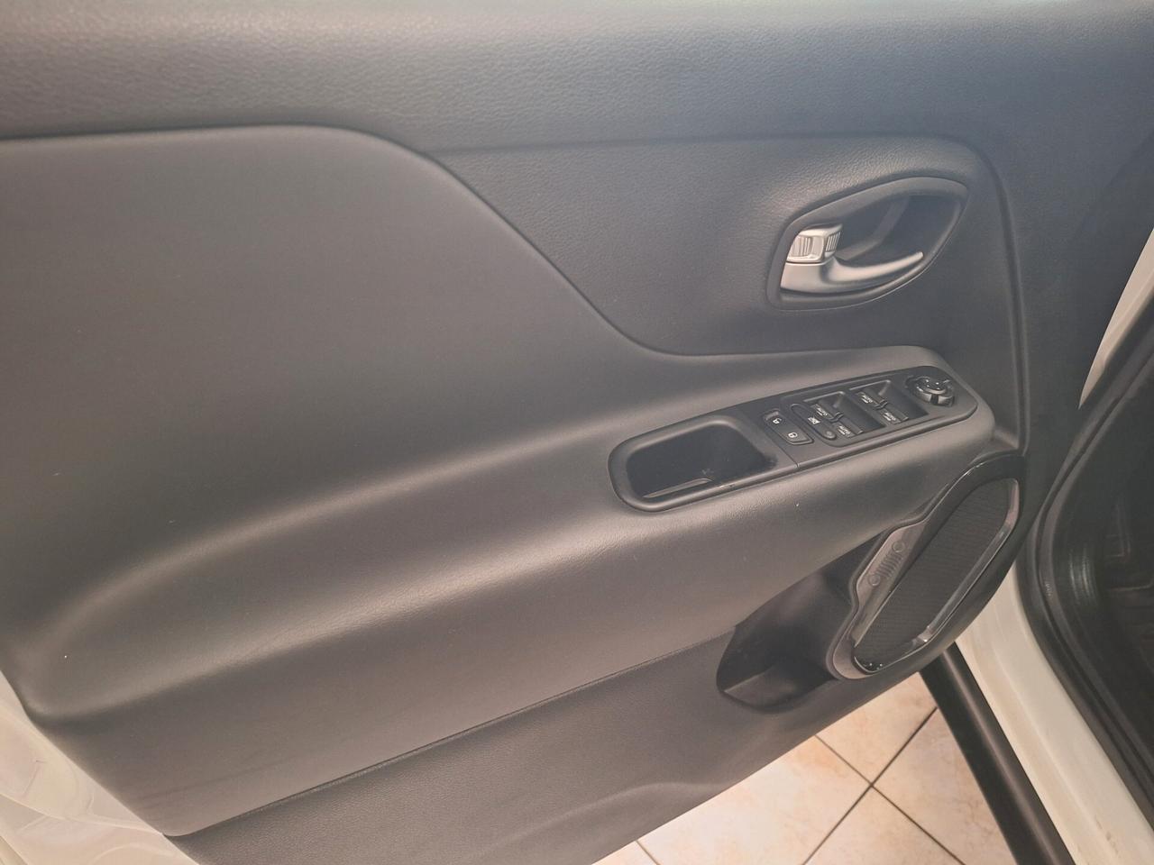 Jeep Renegade 1.3 T4 190CV PHEV 4xe AT6 Limited