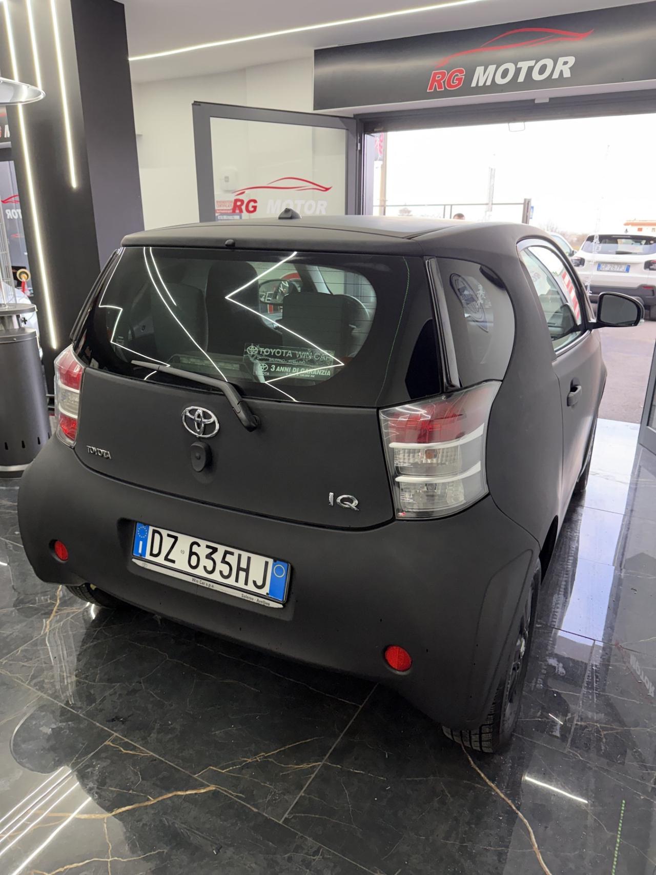 Toyota iQ 1.0