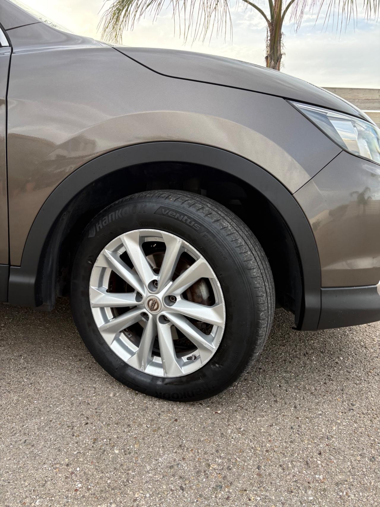 Nissan Qashqai 1.5 dCi zero lavori da eseguire in pronta consegna