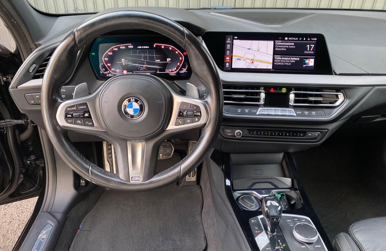 BMW M 135i xDrive auto 306cv