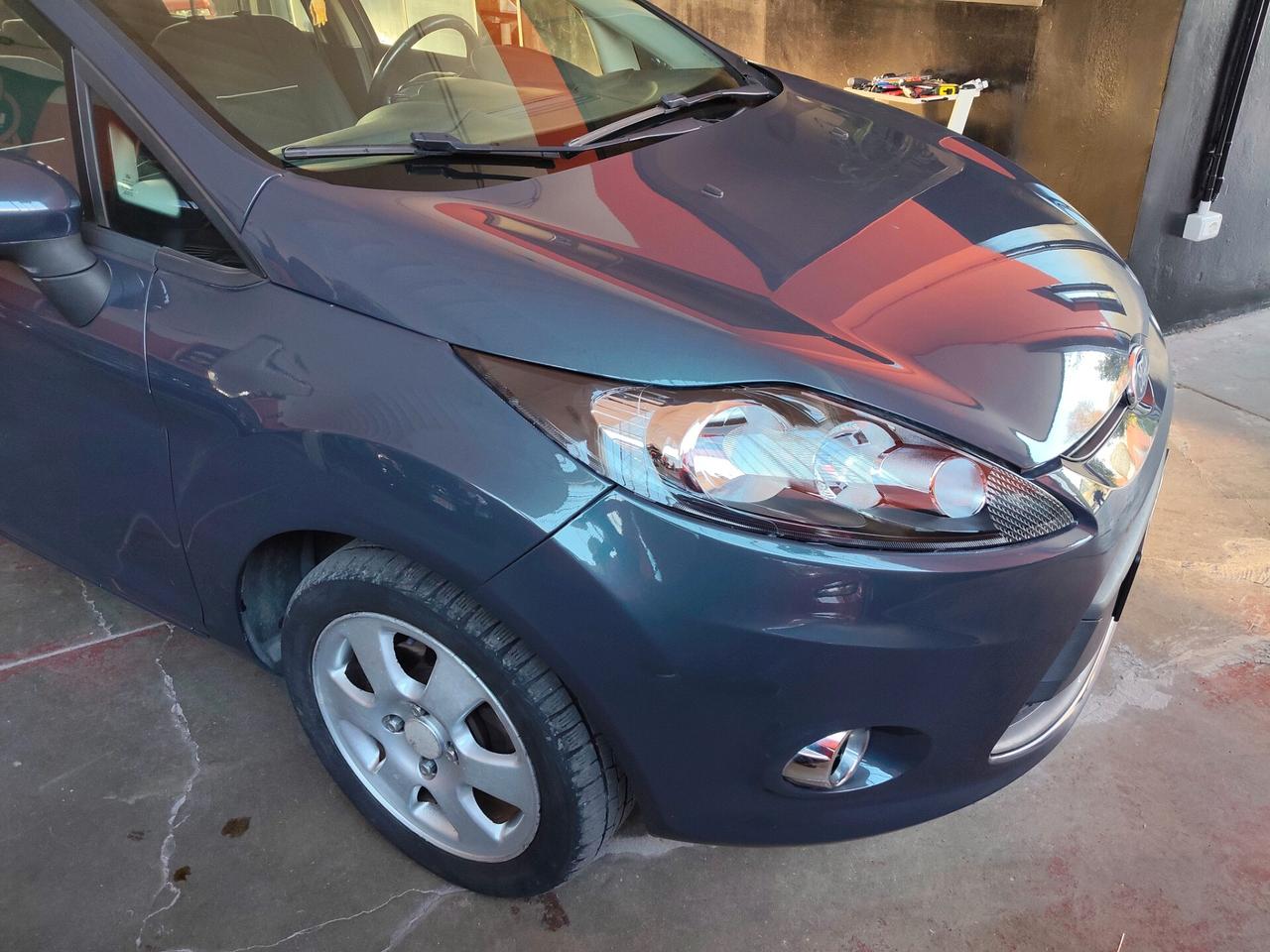 Ford Fiesta Titanium UNIPRO!!!!