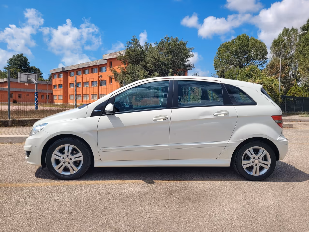 Mercedes-benz B 180 BlueEFFICIENCY Executive UNIPROPRIETARIO OK NEOPATENTATI