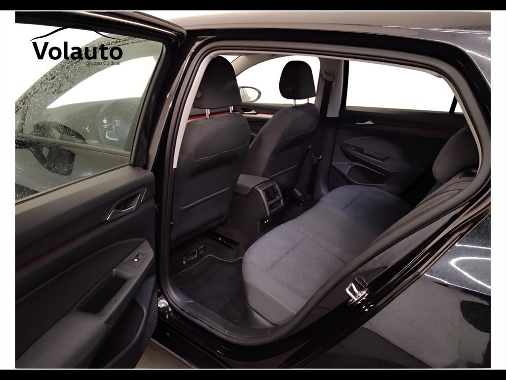 VOLKSWAGEN Golf VIII 2020 - Golf 1.0 etsi evo Life 110cv dsg