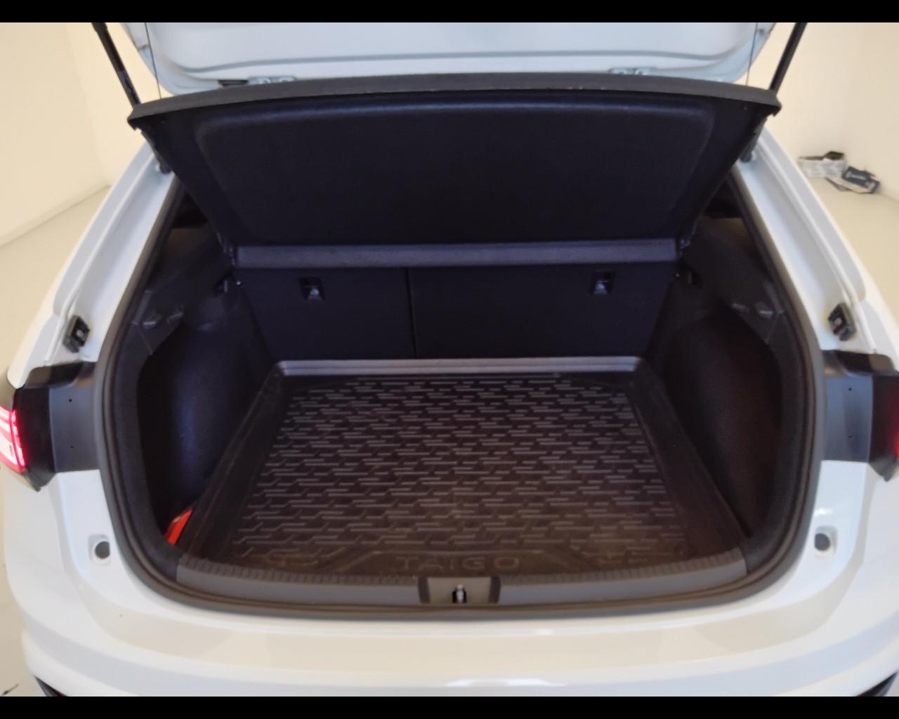 VOLKSWAGEN Taigo - Taigo 1.0 tsi R-Line 110cv