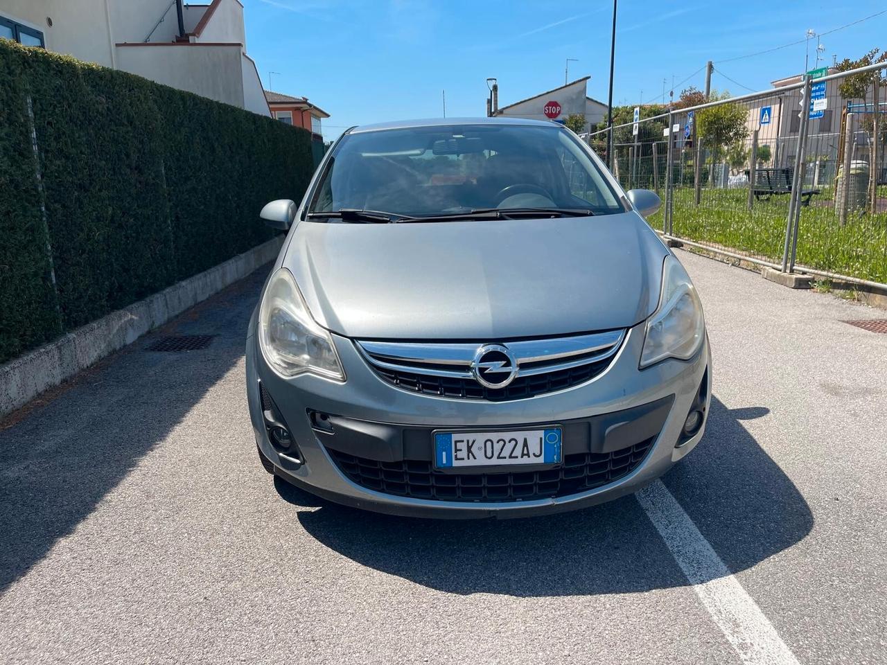 Opel Corsa 1.2 85CV 3 porte GPL-TECH Elective
