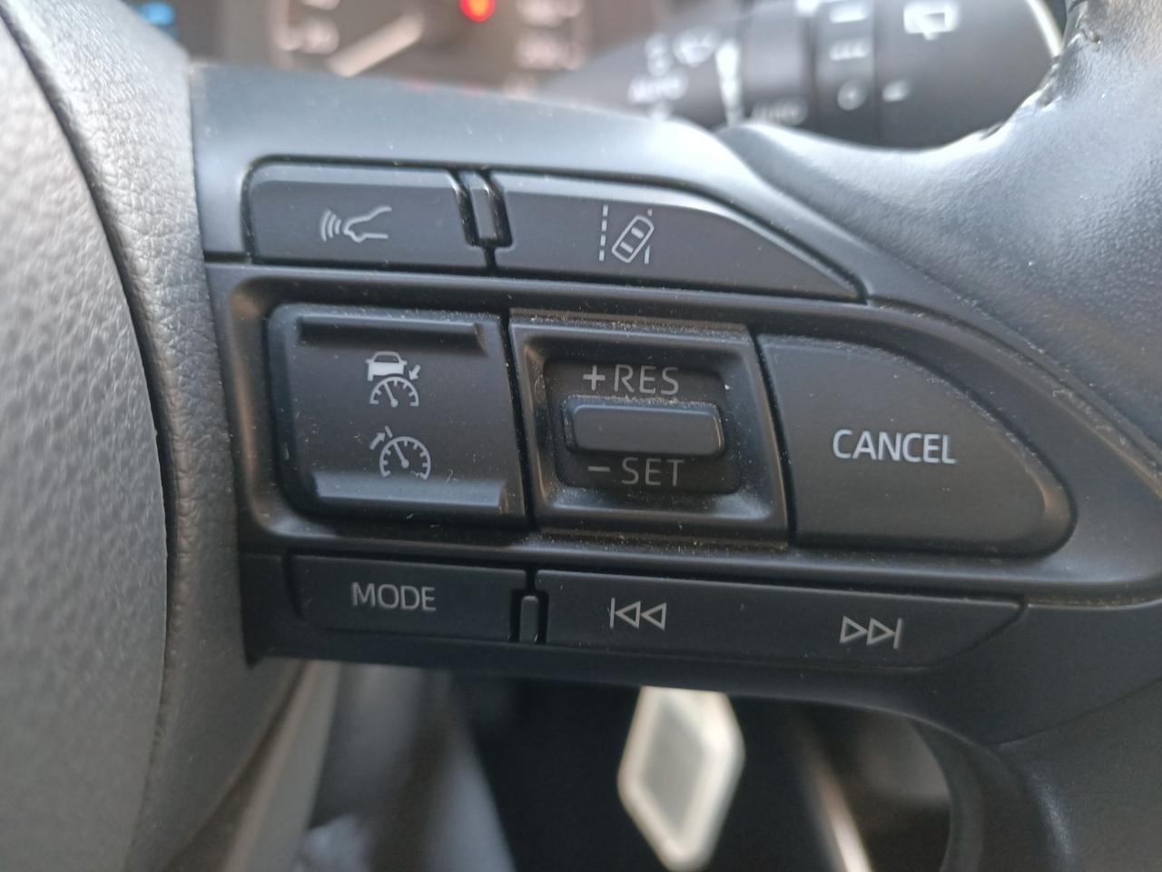 Toyota Yaris 1.5 Hybrid 5 porte Active