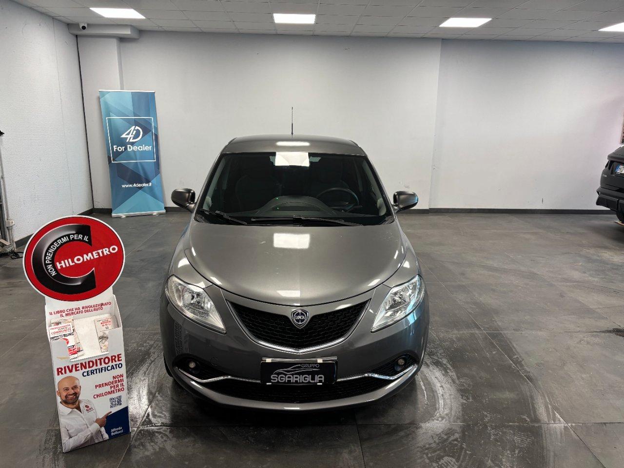 Lancia Ypsilon 1.2 GPL Gold Ecochic