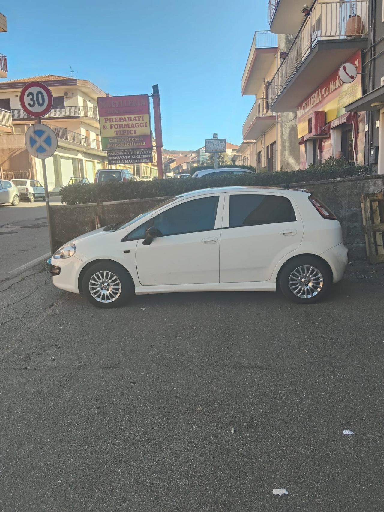 Fiat Grande Punto 1.3 MJT 75 CV 5 porte Dynamic