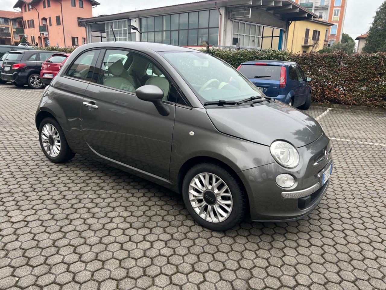 Fiat 500 1.2 Lounge*41000KM*NEOPATENTATI