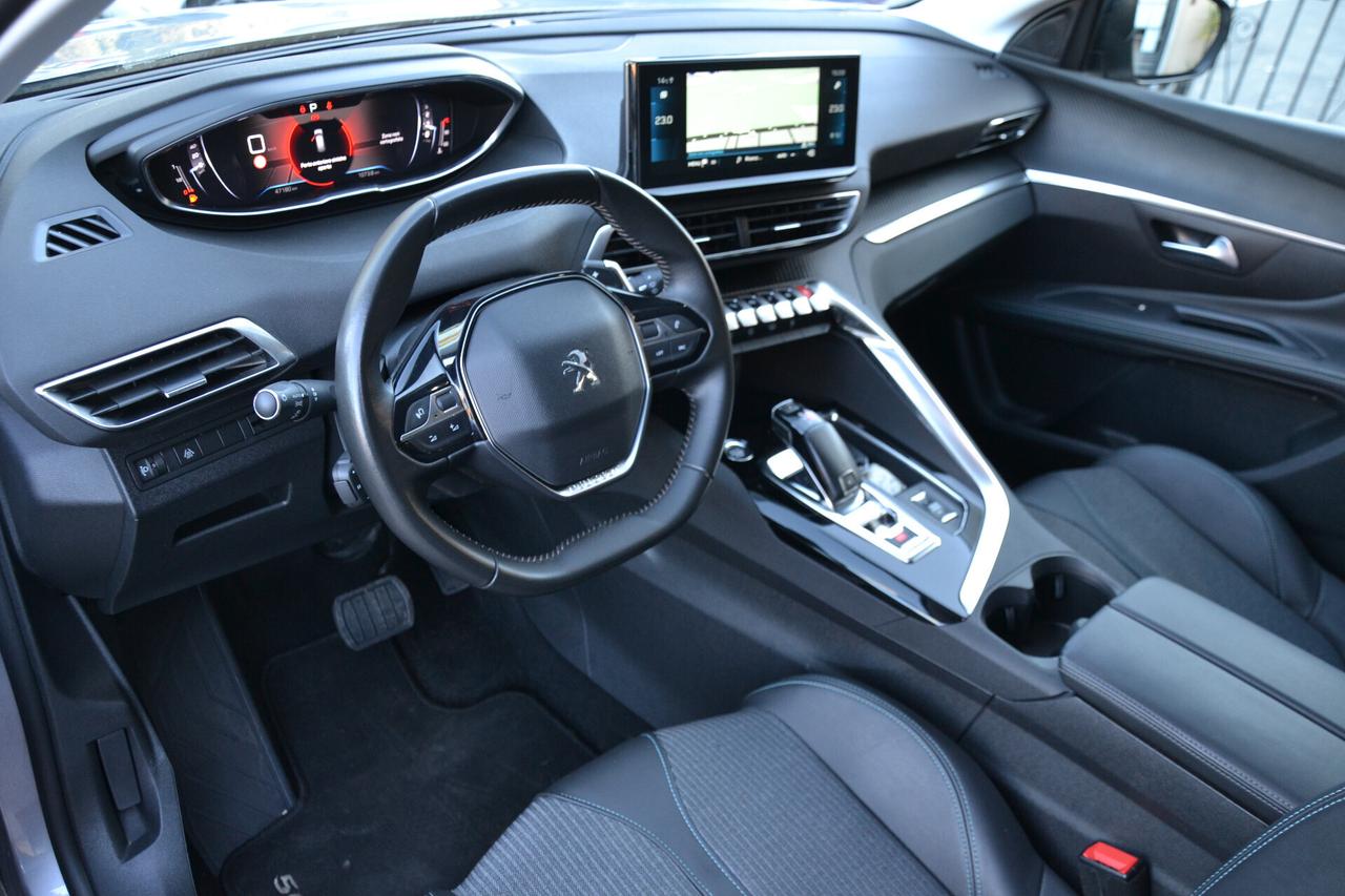 Peugeot 5008 1.5 HDi 130CV 7POSTI AUT.+NAV+LED+RCAM+PELLE+PDC