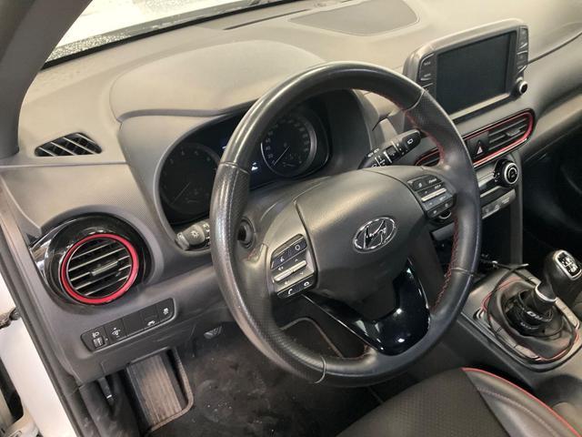 HYUNDAI Kona 1.0 T-GDI Xpossible