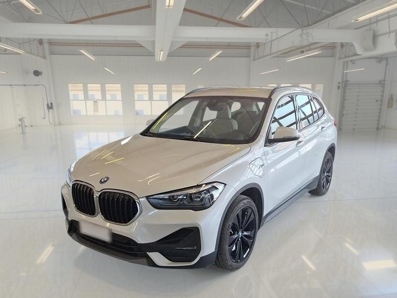 BMW X1 xDrive 25e Business Advantage automatico