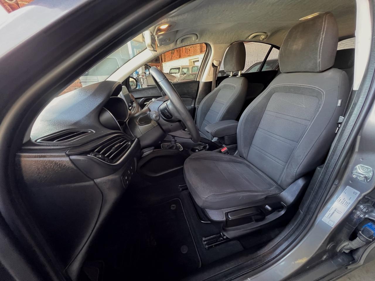 Fiat Tipo Lounge 1.4 95cv