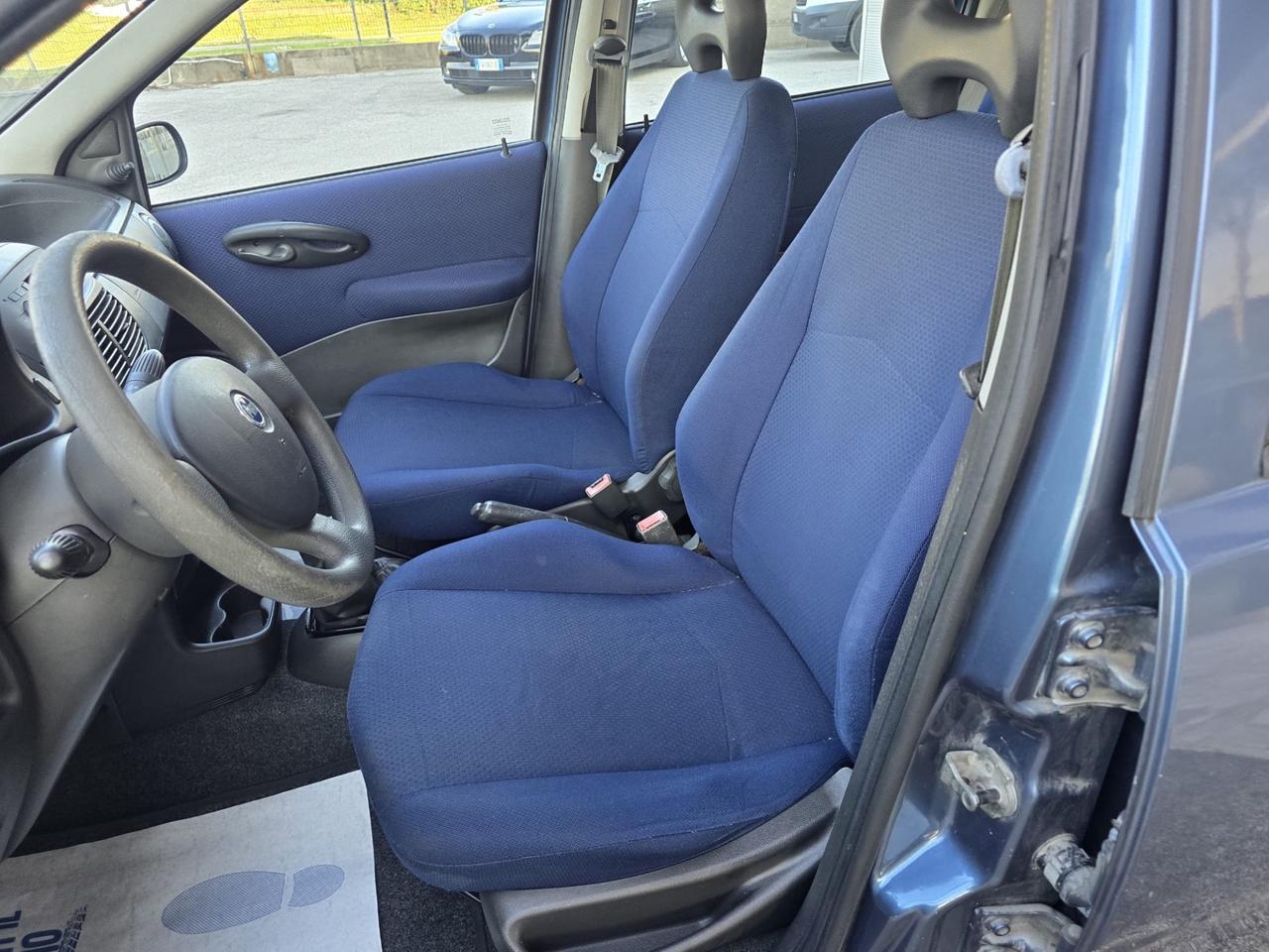 Fiat Punto 1.2 5 porte bConnect