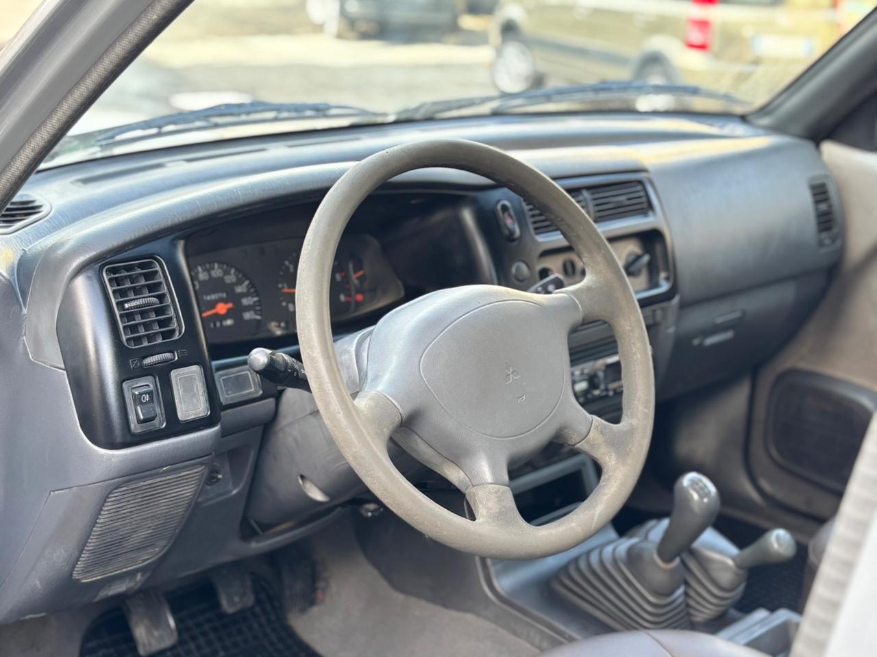 Mitsubishi L200 2.5 TDI 4WD Double Cab Pick-up GL