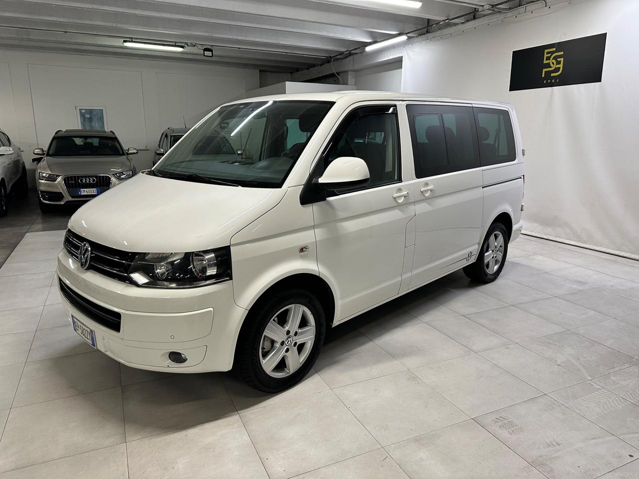 Volkswagen Caravelle 2.0 BiTDI 180 CV DSG 4 Motion PC Comfortline (132kw)