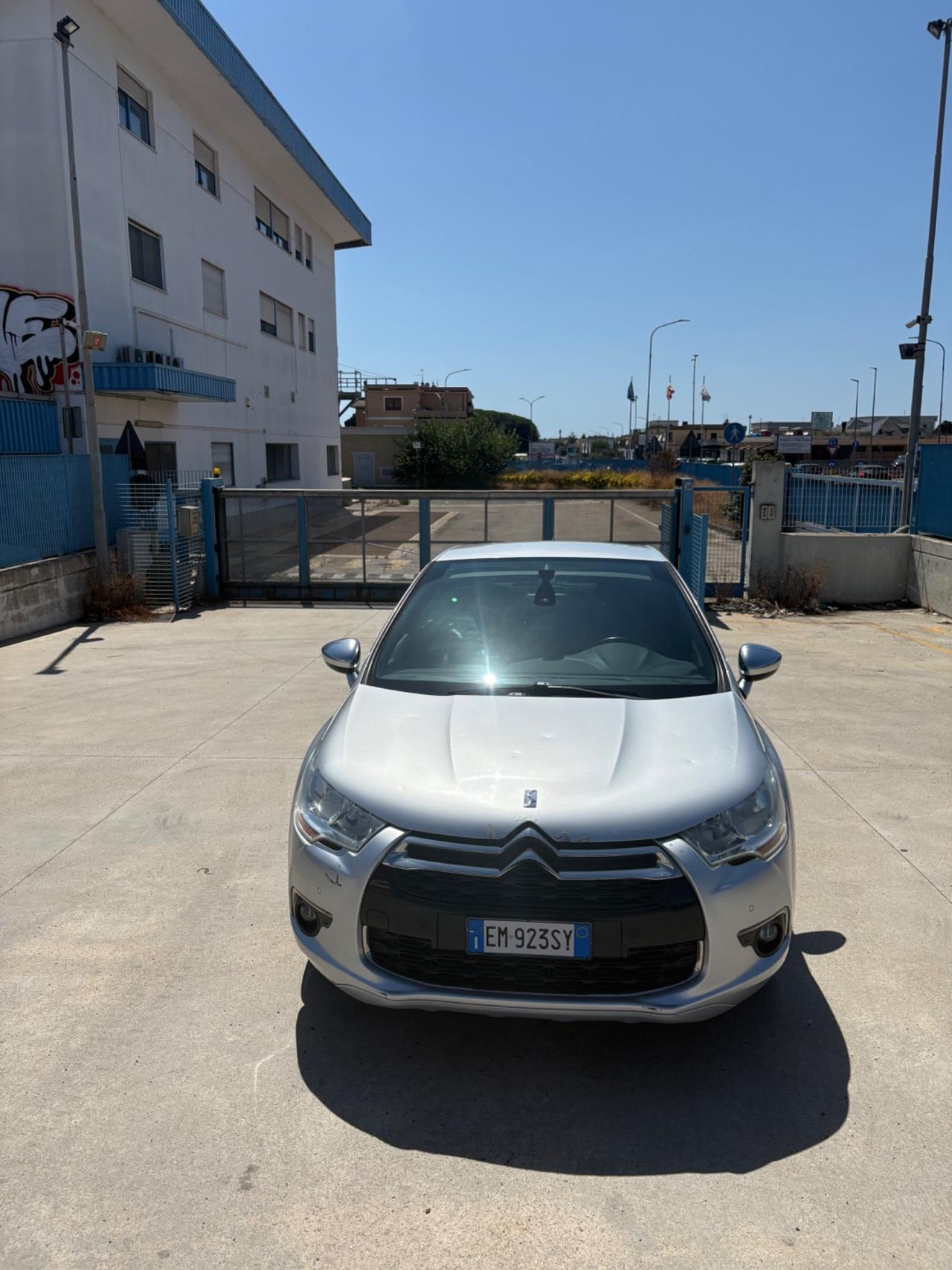 Ds DS4 4 2.0 HDi 160 Pure Pearl