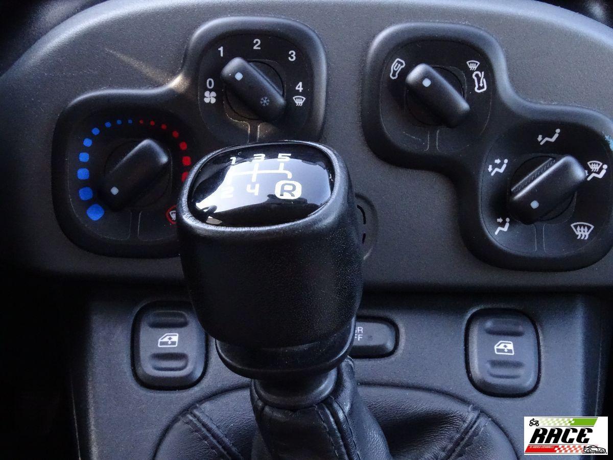 FIAT - Panda - 1.2 Lounge telecamera, vivavoce, radio digitale
