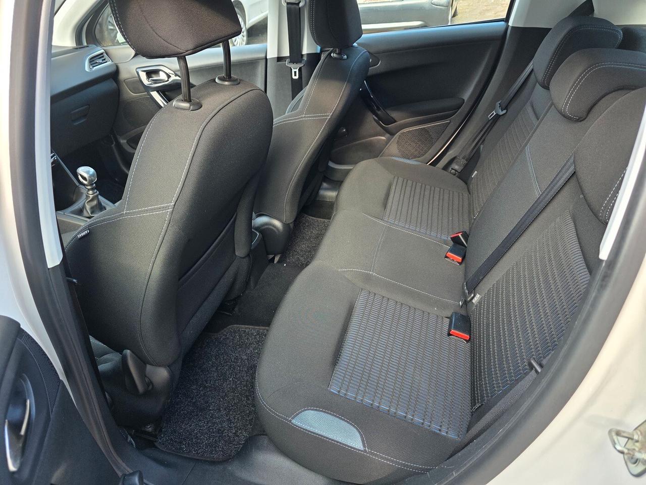 Peugeot 208 1.6 BlueHDi UNICO PROPRIETARIO