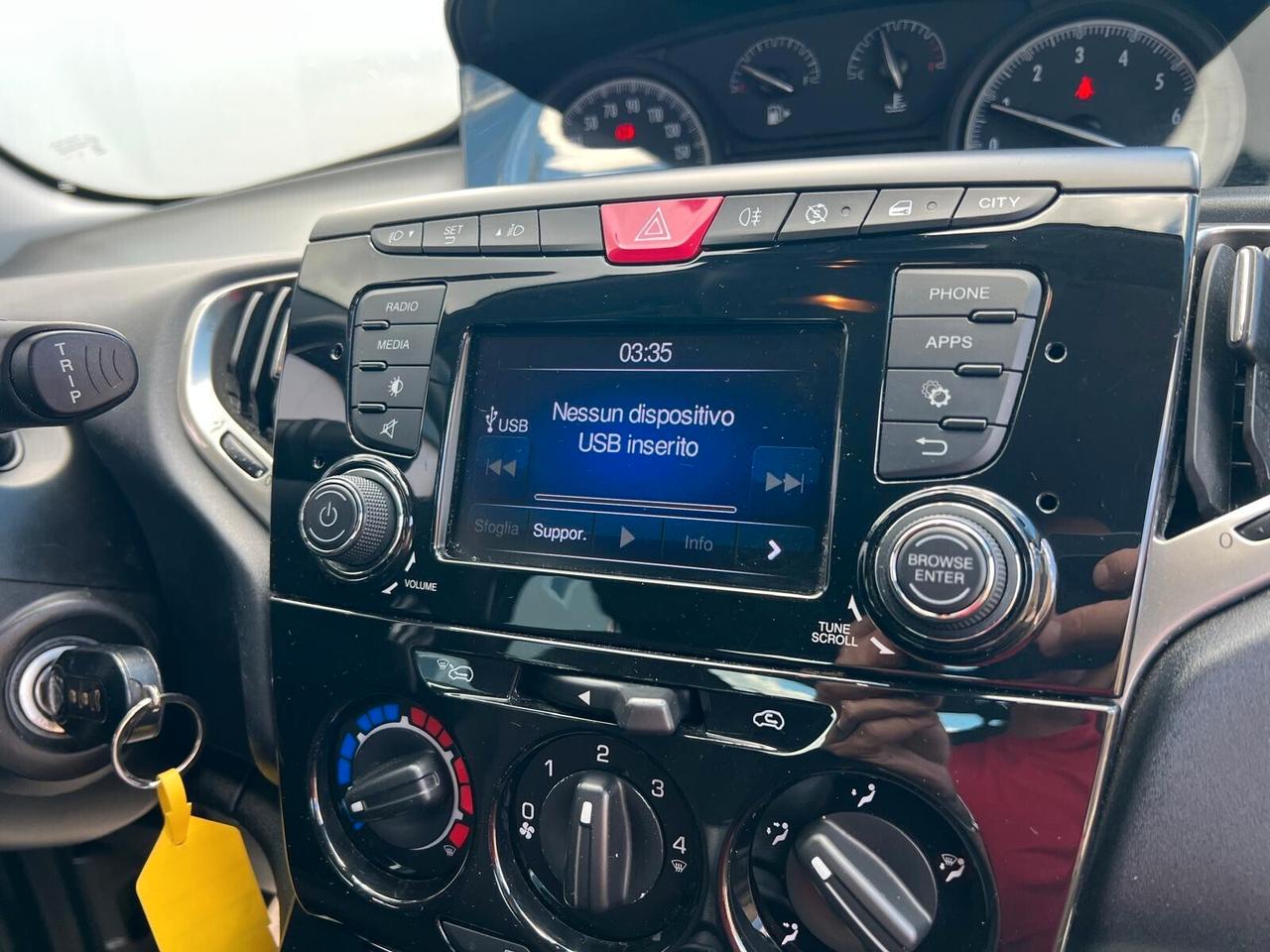 Lancia Ypsilon 1.2 69 CV 5 porte Gold my19 UNIPRO