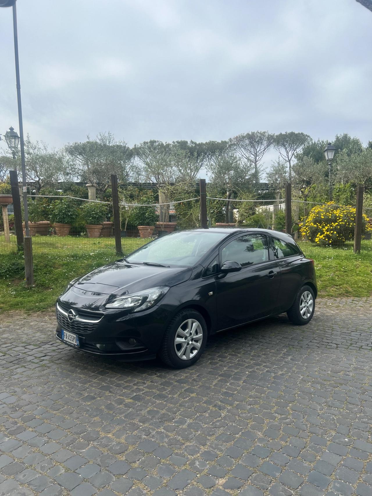 Opel Corsa 1.4 90CV GPL - NEOPATENTATI