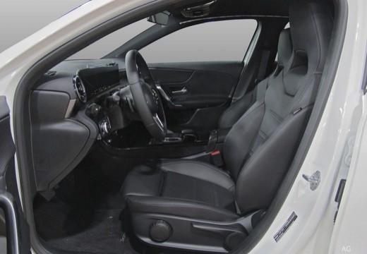 Mercedes-Benz Classe A - W177 2018 - A 250 e phev (eq-power) Premium auto