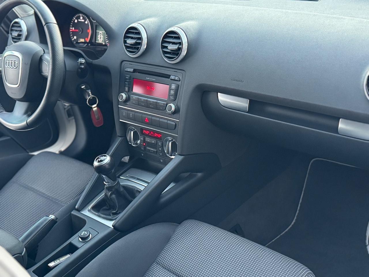 Audi A3 Sportback 105 CV Attraction