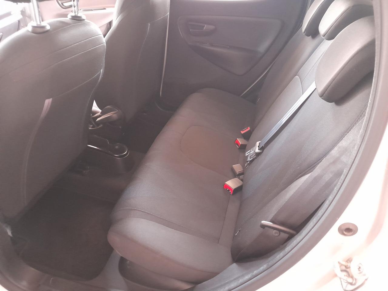 Lancia Ypsilon 1.2 69 CV 5 porte S&S Platinum
