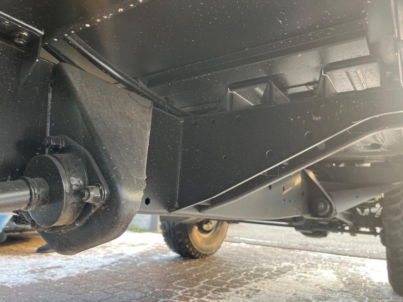 Land Rover Defender 110 2.4 TD4 Station Wagon SE