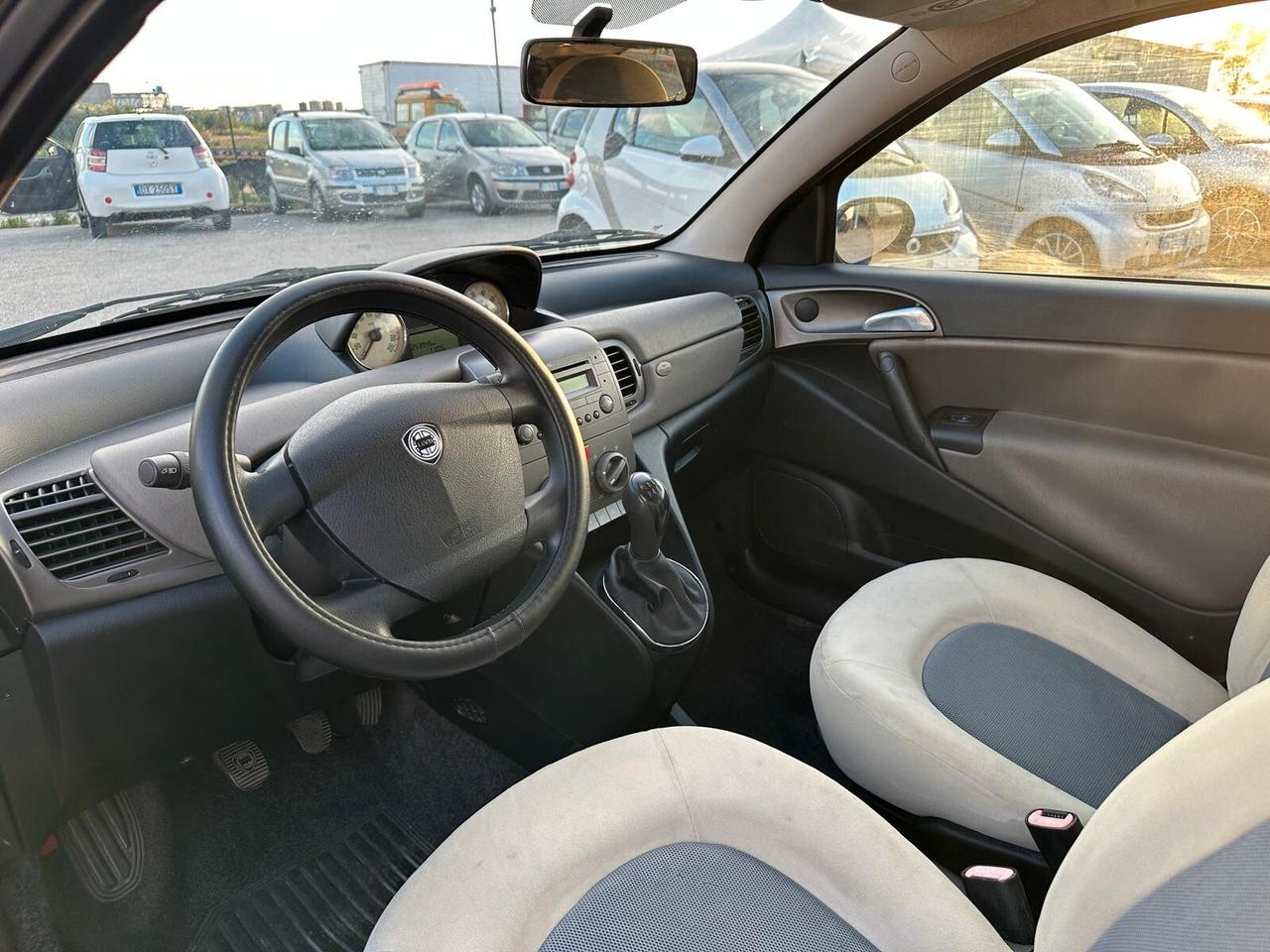 Lancia Ypsilon 1.3 Multijet