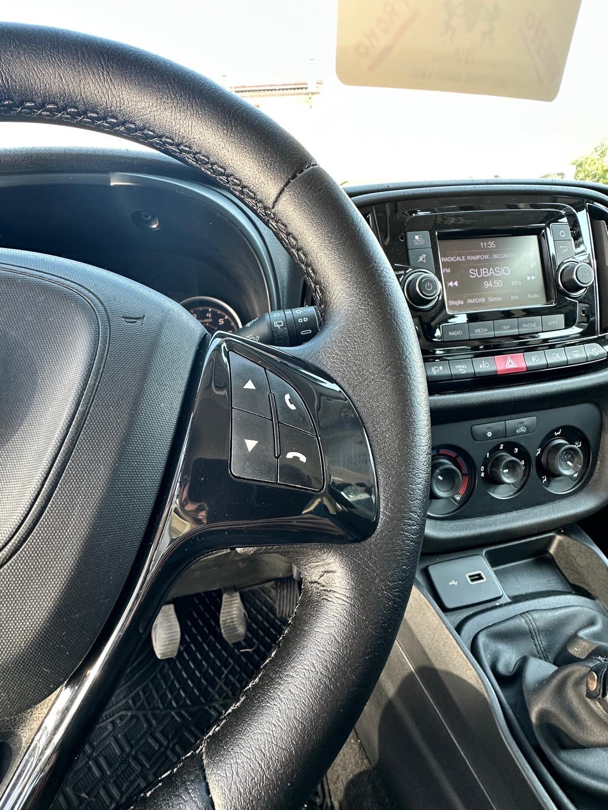 Fiat Doblo Doblò 1.3 MJT Lounge 5 POSTI CLIMA MULTIFUNZIONE BLUETOOTH APPLE CAR PLAY NAVI NEO PATENTATI