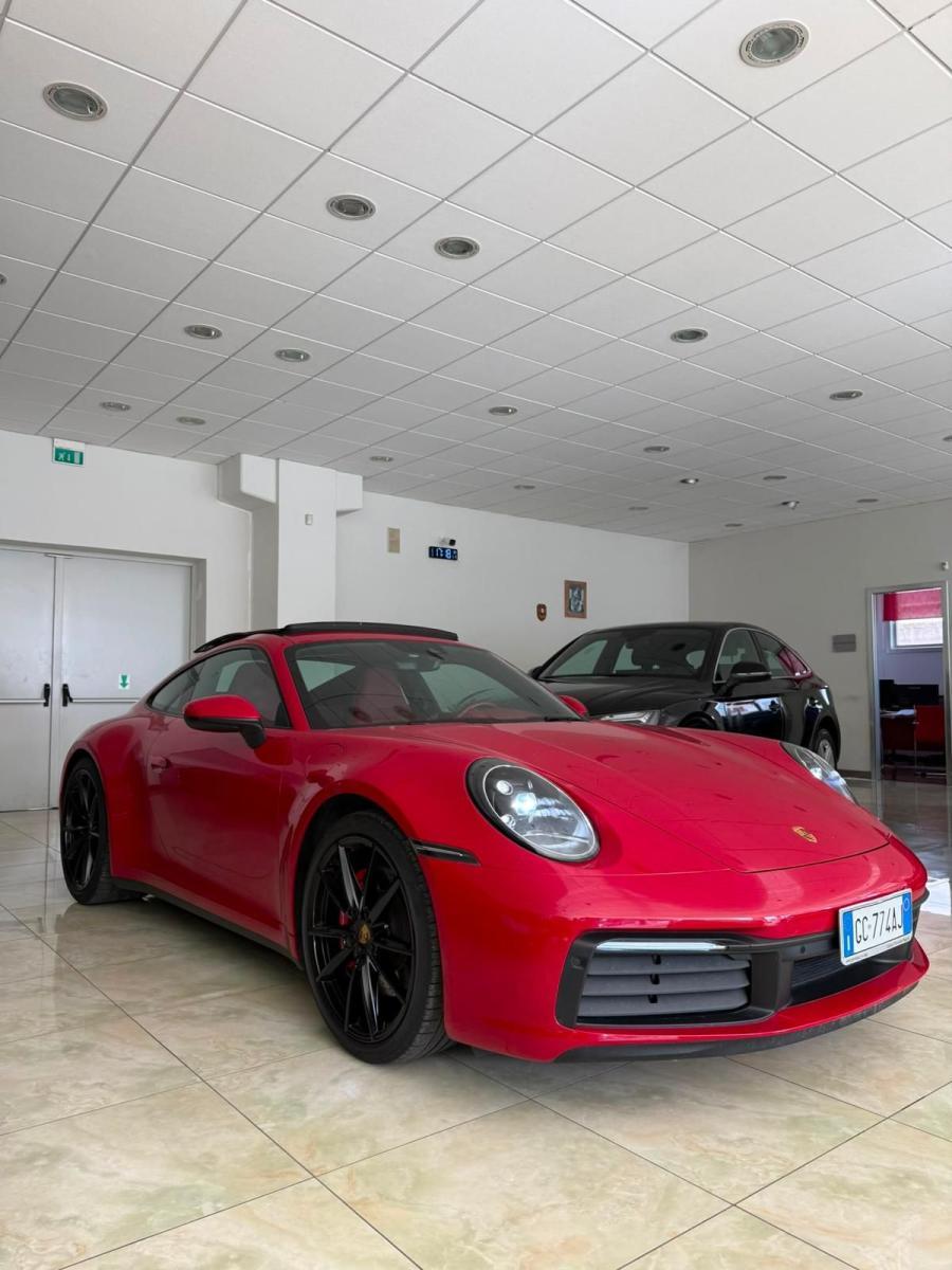 PORSCHE - 992 - 911 Carrera S